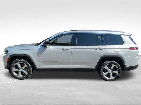Certified 2022 Jeep Grand Cherokee L Limited image 2