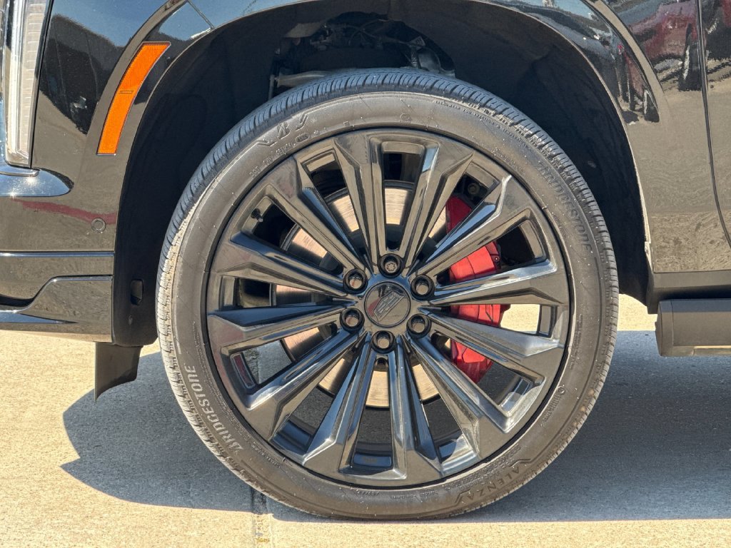Used 2025 Cadillac Escalade V w/ LPO, Floor Liner Package AWD/4WD image 29