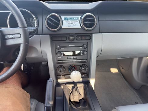 Used 2007 Ford Mustang GT RWD image 28