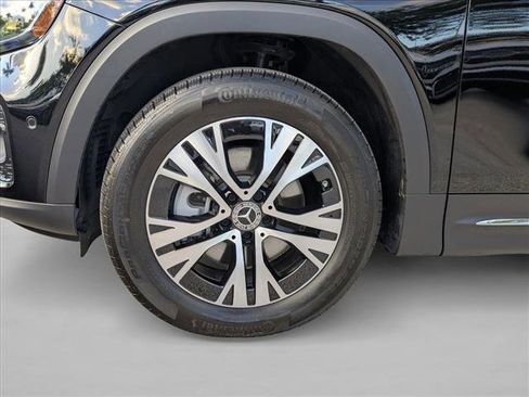 Used 2026 Mercedes-Benz GLB 250 image 24