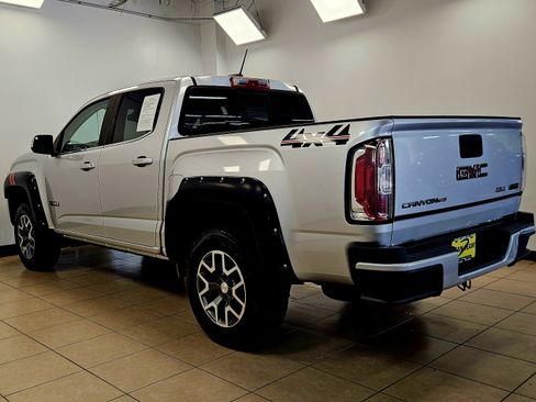 Used 2016 GMC Canyon SLE w/ All Terrain Package image 5