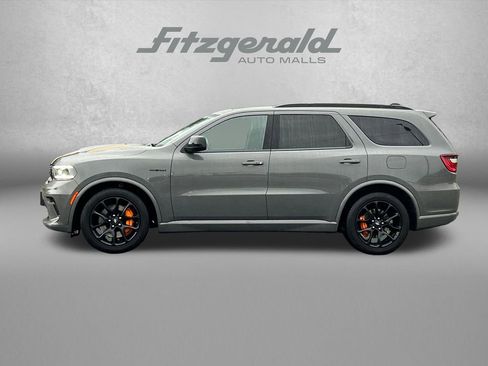 Used 2023 Dodge Durango R/T w/ Hemi Orange Plus Package AWD/4WD image 5