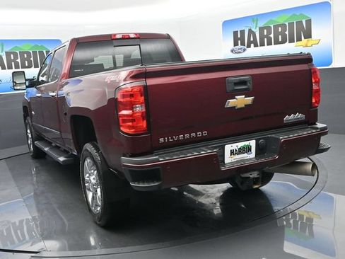 Used 2017 Chevrolet Silverado 2500 High Country w/ Duramax Plus Package AWD/4WD image 4