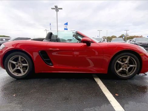 Used 2022 Porsche 718 Boxster image 21