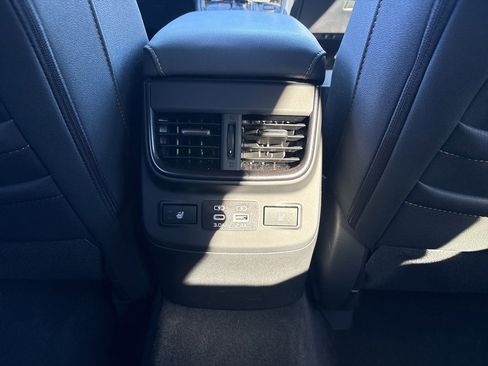 Certified 2025 Subaru Outback Wilderness image 27
