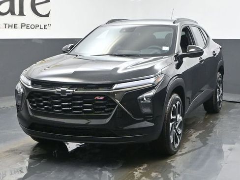 New 2026 Chevrolet Trax RS w/ Driver Confidence Package image 7