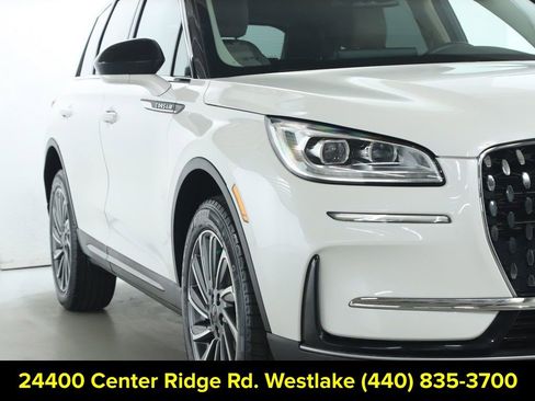 Certified 2023 Lincoln Corsair Reserve image 9