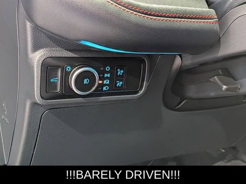 Used 2025 Ford Explorer ST image 13