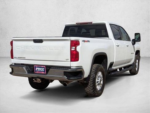Used 2022 Chevrolet Silverado 2500 LT w/ Convenience Package AWD/4WD image 5