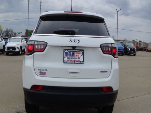 Certified 2025 Jeep Compass Latitude AWD/4WD image 7
