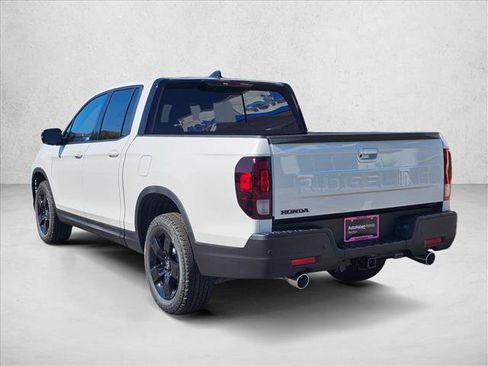 New 2026 Honda Ridgeline Black Edition image 3