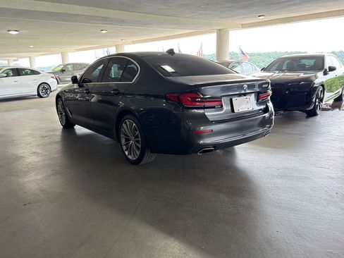 Certified 2023 BMW 530i w/ Convenience Package RWD image 3