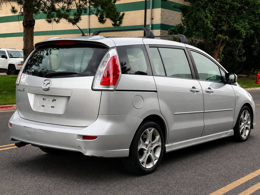 Used 2009 MAZDA MAZDA5 Sport w/ Popular Equipment Pkg FWD image 4