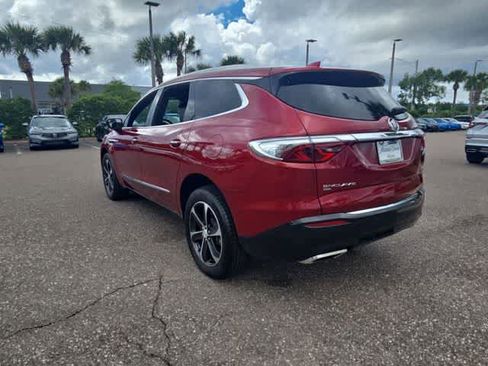 Used 2022 Buick Enclave Essence w/ Sport Touring Edition AWD/4WD image 6