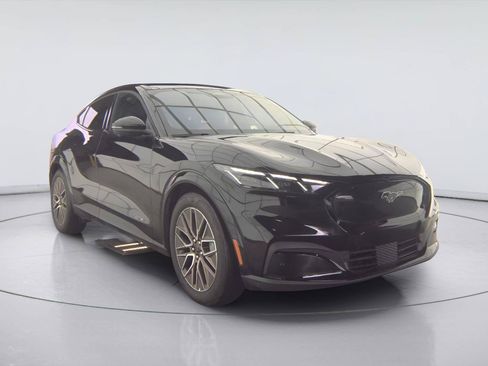 Certified 2025 Ford Mustang Mach-E Premium AWD/4WD image 2