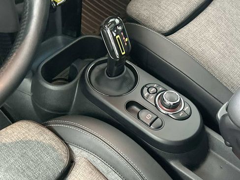 Used 2023 MINI Cooper SE image 22