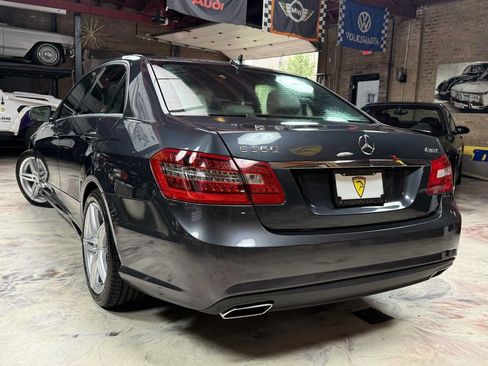 Used 2011 Mercedes-Benz E 350 4MATIC Sedan image 4
