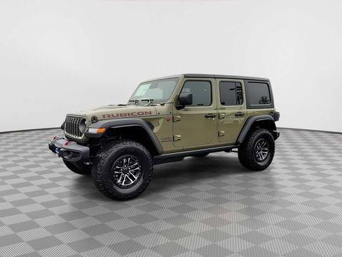New 2026 Jeep Wrangler Unlimited Rubicon w/ Technology Group image 4