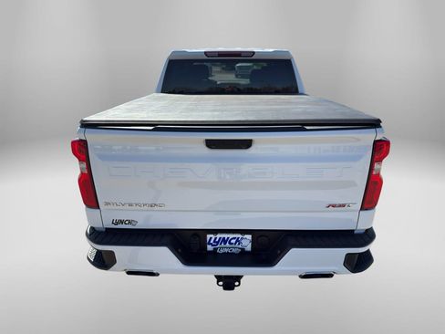 Used 2024 Chevrolet Silverado 1500 RST w/ Z71 Off-Road Package AWD/4WD image 14