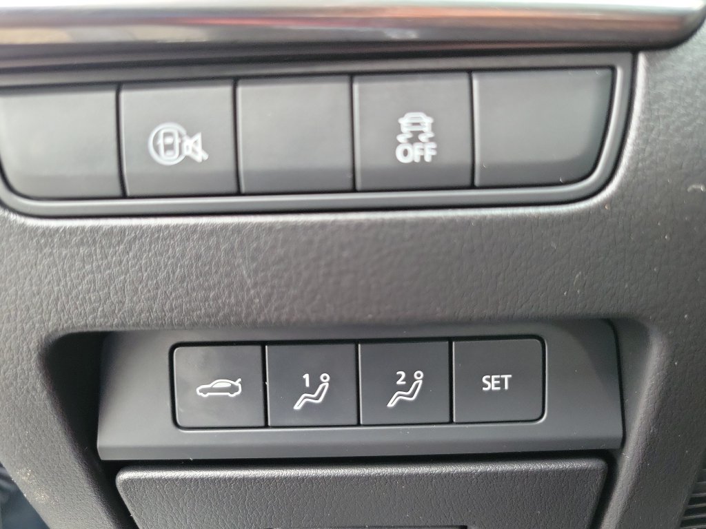 Certified 2026 MAZDA MAZDA3 Carbon AWD/4WD image 15