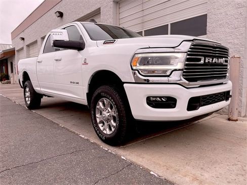 Used 2024 RAM 2500 Laramie w/ Safety Group image 10