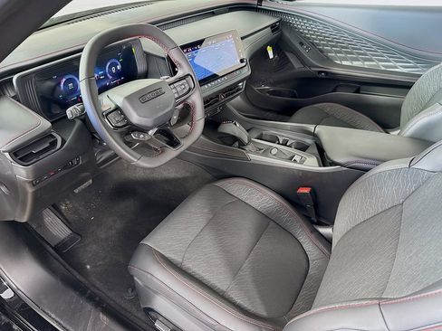 Used 2025 Dodge Charger R/T w/ Quick Order Package 25M R/T image 24