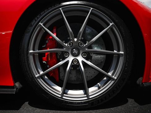 Certified 2017 Ferrari F12tdf RWD image 15
