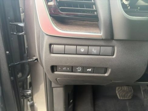 Used 2026 Nissan Rogue Platinum w/ Platinum Premium Package AWD/4WD image 19