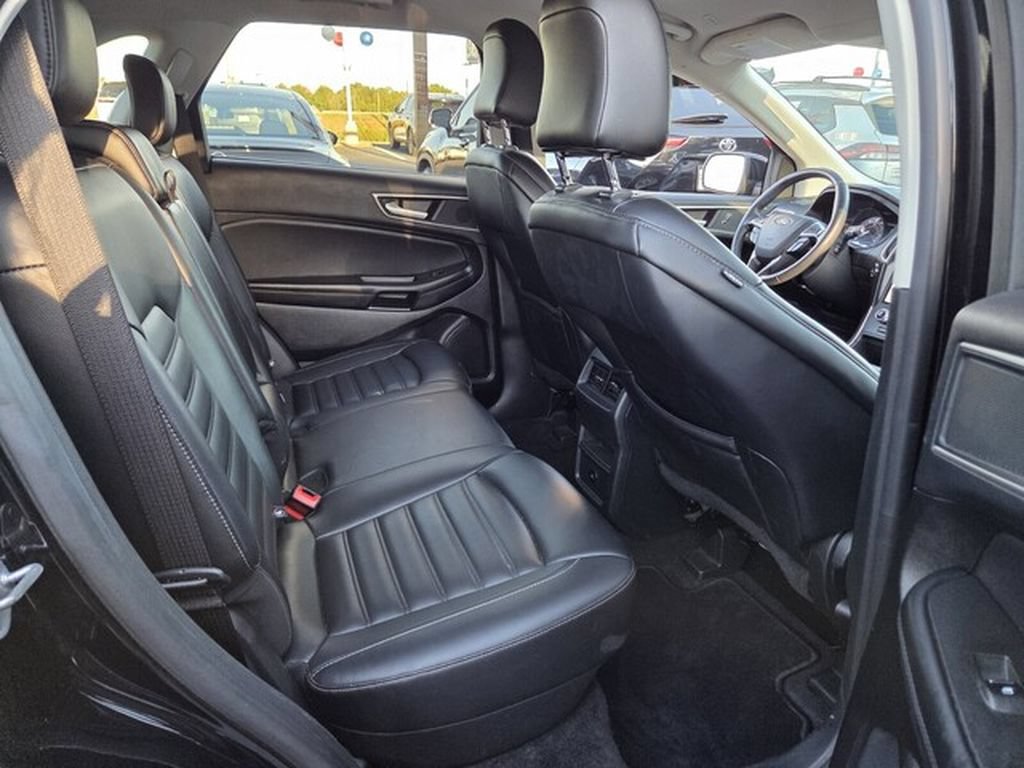 Used 2024 Ford Edge SEL AWD/4WD image 15