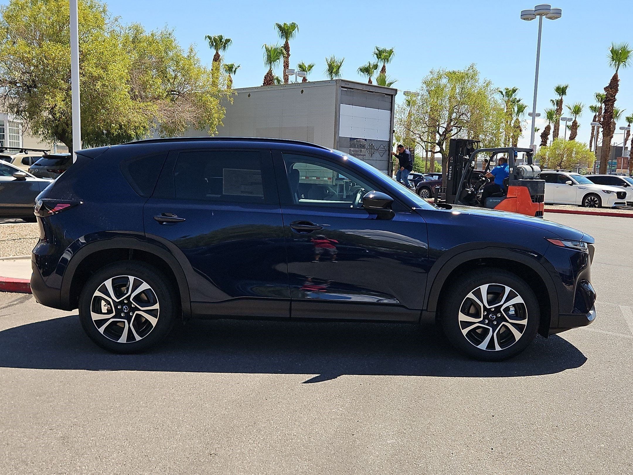 New 2026 MAZDA CX-5 Preferred AWD/4WD image 7