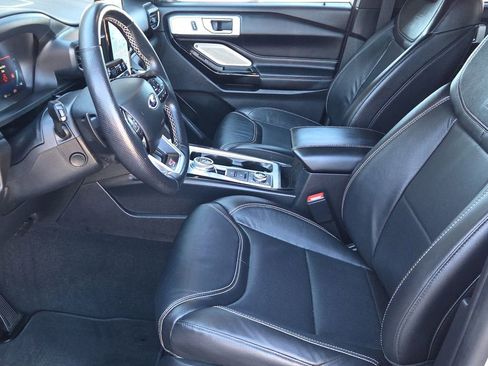 Used 2021 Ford Explorer ST w/ Equipment Group 401A image 16