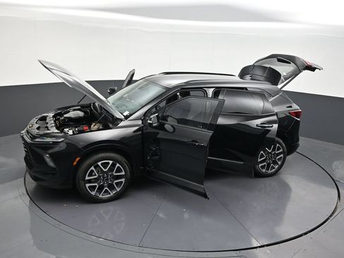 Used 2023 Chevrolet Blazer RS w/ Enhanced Convenience Package FWD image 36
