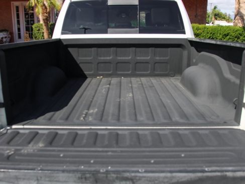 Used 2016 RAM 1500 Laramie Longhorn w/ Convenience Group image 8