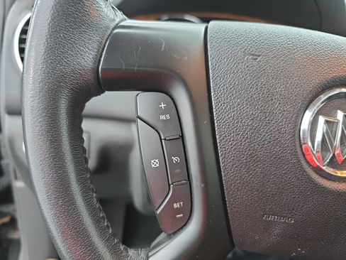 Used 2012 Buick Enclave Leather FWD image 18