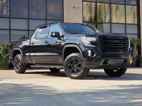 Used 2021 GMC Sierra 1500 SLT image 3
