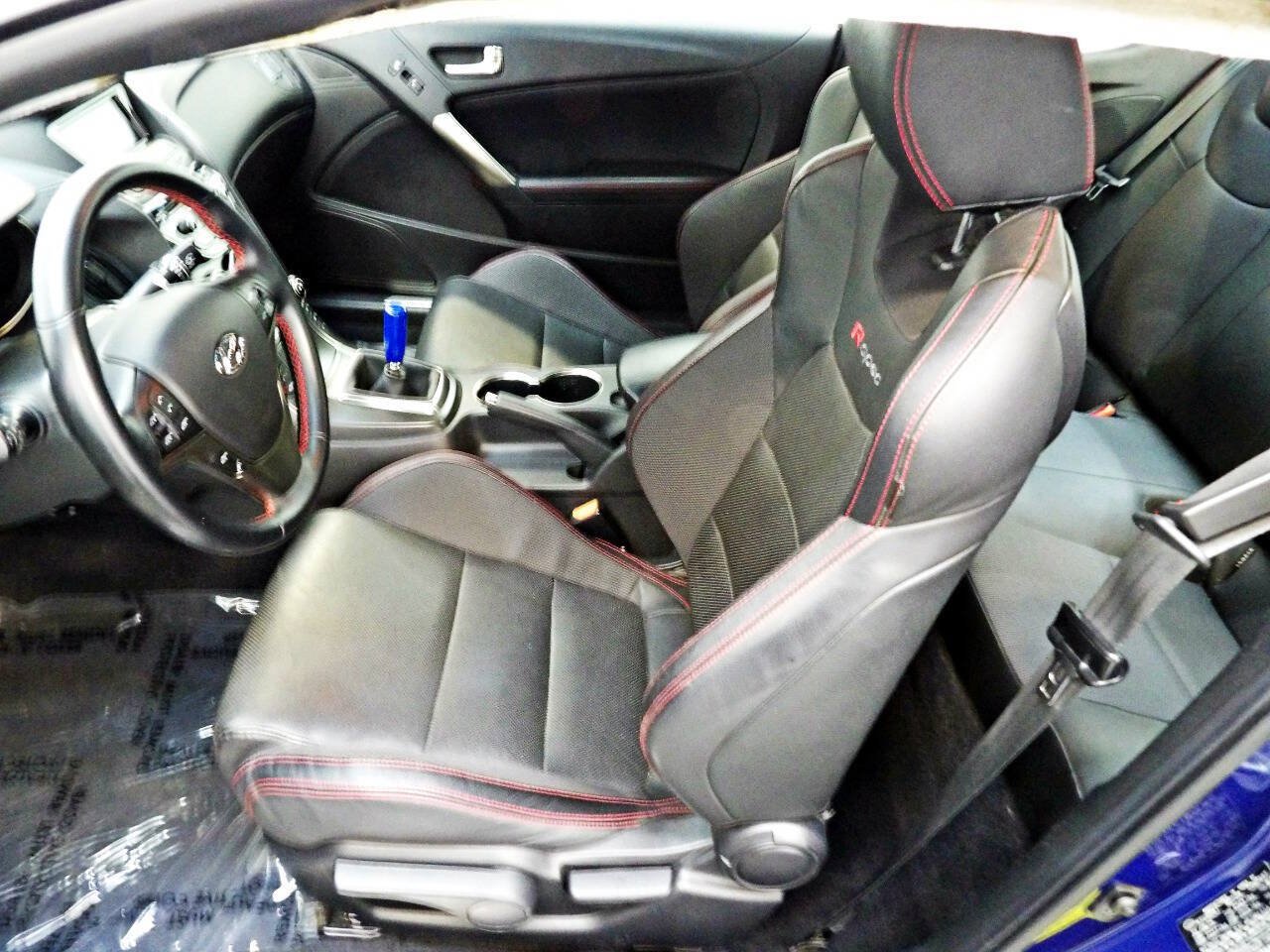 Used 2016 Hyundai Genesis Coupe 3.8 RWD image 8