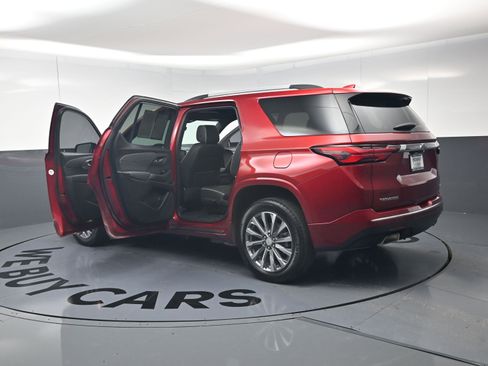 Used 2023 Chevrolet Traverse Premier w/ LPO, Floor Liner Package image 19
