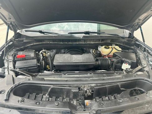 Used 2022 Chevrolet Tahoe Z71 w/ Z71 Off-Road Package image 7