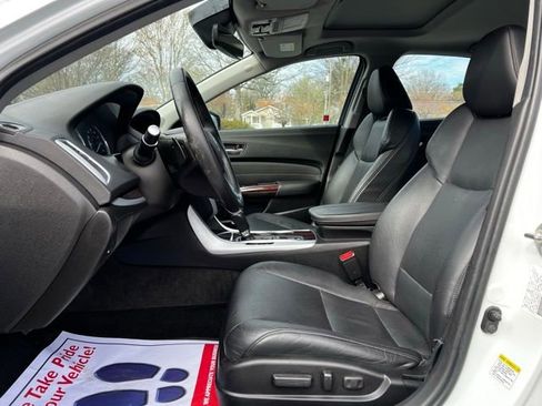 Used 2017 Acura TLX w/ Technology Package image 13