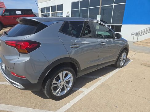 Used 2023 Buick Encore GX Preferred w/ Cold Weather Comfort Package FWD image 5