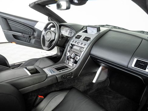 Used 2011 Aston Martin DBS Volante RWD image 18