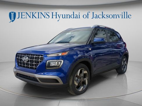 New 2026 Hyundai Venue SEL FWD image 7