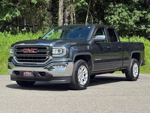 Used 2018 GMC Sierra 1500 SLE w/ SLE Value Package AWD/4WD image 6