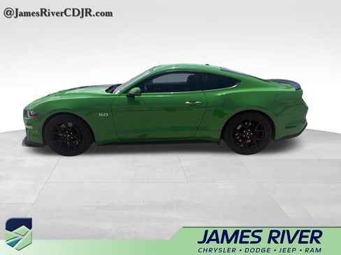 Used 2019 Ford Mustang GT Premium w/ Performance Package - Level 2 RWD image 8