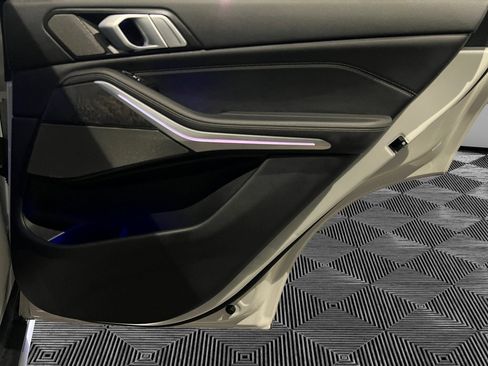 Used 2019 BMW X5 xDrive40i image 17