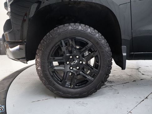 Used 2024 Chevrolet Silverado 1500 LT Trail Boss w/ LT Trail Boss Premium Package image 10