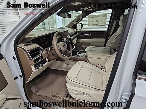 New 2026 GMC Yukon XL Denali w/ Sun & Power Step Package AWD/4WD image 10