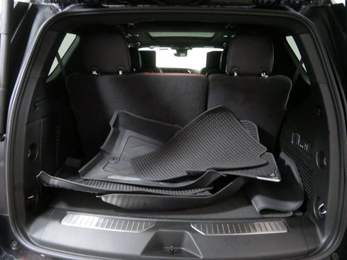 Used 2024 GMC Yukon Denali Ultimate image 5