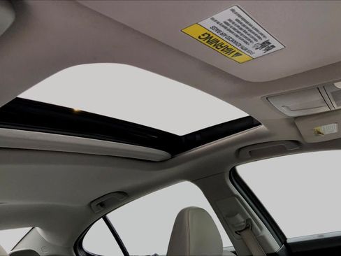 Used 2015 Acura TLX FWD image 14