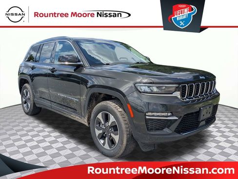 Used 2024 Jeep Grand Cherokee Limited 4xe AWD/4WD image 1